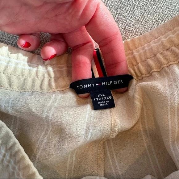 Tommy Hilfiger pull on straight trousers. Size XXL. - Picture 4 of 10